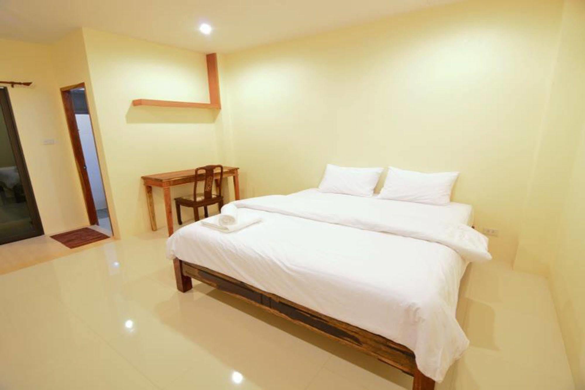 The Boon House, Khon Kaen Hotel Exterior photo