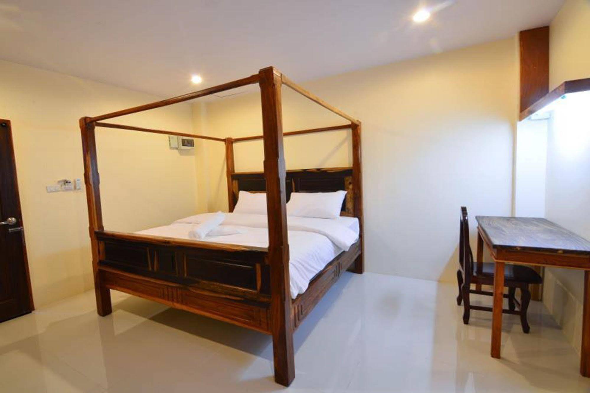 The Boon House, Khon Kaen Hotel Exterior photo